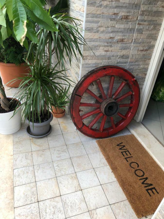 Апартаменты Giader'S House - Free Parking Катания Экстерьер фото